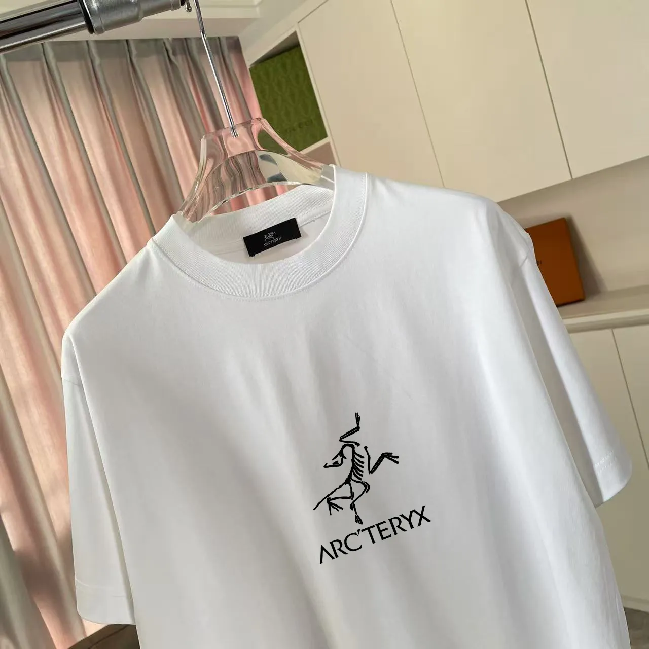 ARC'TERYX* 2025 New Arrival logo t g Same Style Size：S M L XL XXL ：Black White Pink Green